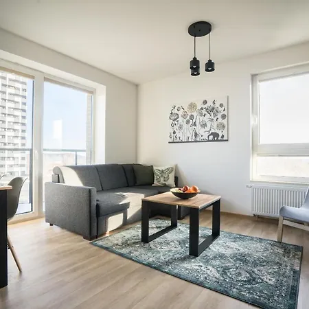 Bizapartments - Modern Flats With Parking Warsaw