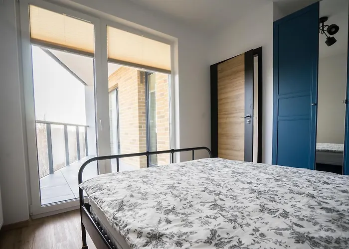 Bizapartments - Modern Flats With Parking Varsovia