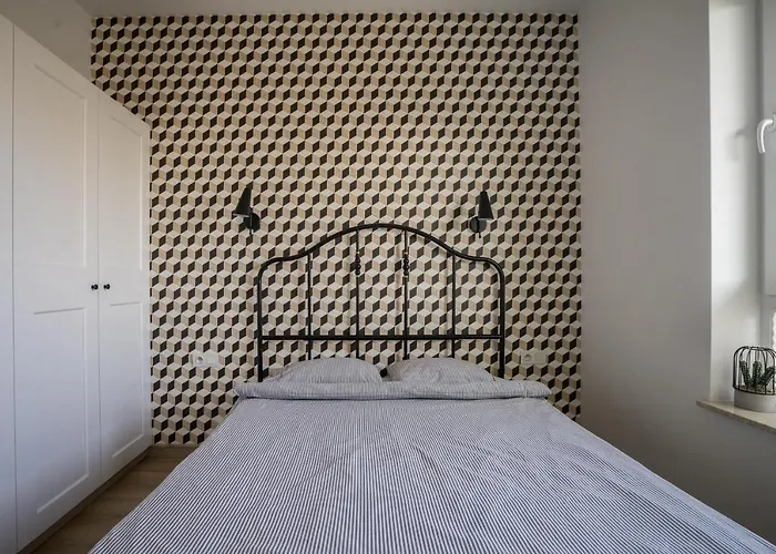 Bizapartments - Modern Flats With Parking