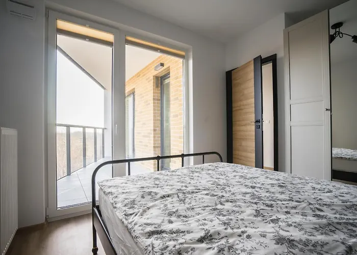 Bizapartments - Modern Flats With Parking *