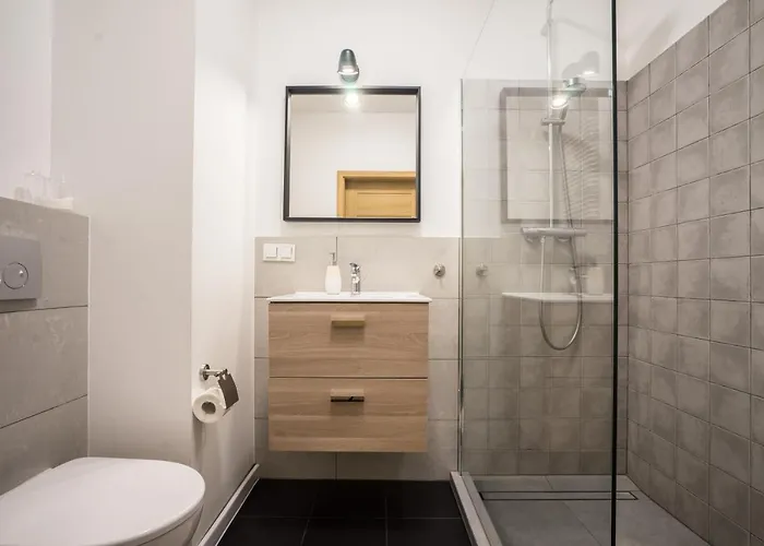 Bizapartments - Modern Flats With Parking Apartamento