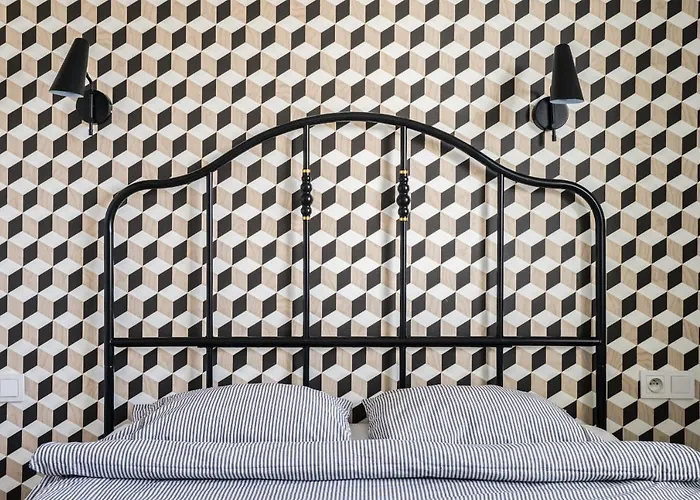 Bizapartments - Modern Flats With Parking